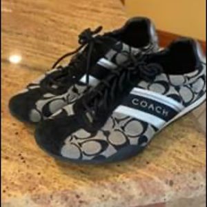 Coach shoes size 9